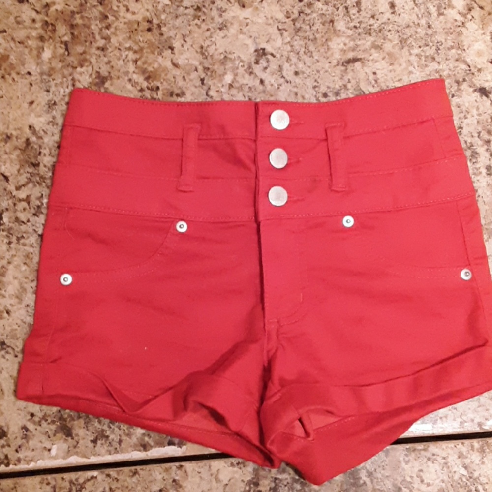 High wasted shorts